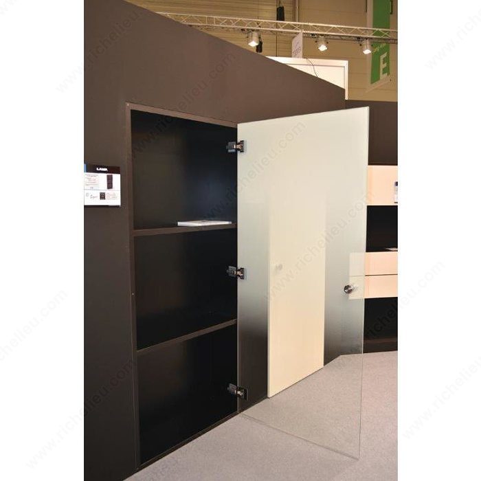 J95 Heavy Duty Concealed Hinge