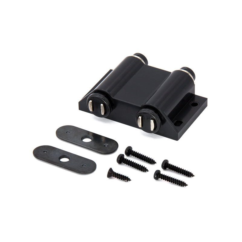 FHC Magnetic Double Latch - Black